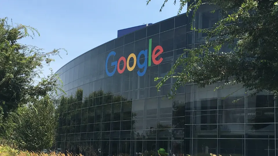 Google Commits $2.4 Billion to AI Startup Windsurf to Advance Intelligent Code Generation