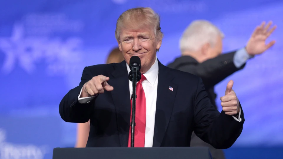 Trump’s $100,000 H-1B Visa Fee Hike Sparks Major Backlash in India and Tech Sector