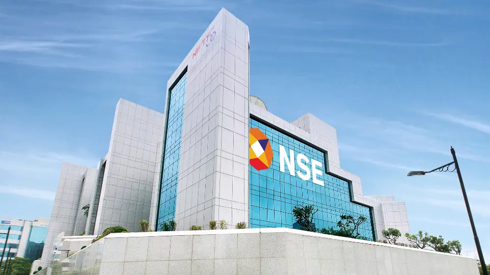 Nifty 50 Likely to Open Flat as Global Cues and Profit-Booking Weigh on Sentiment