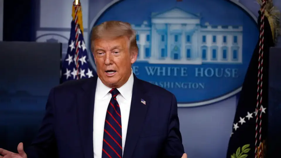 Trump Slaps 100% Tariff on Chinese Goods as Trade War Reignites