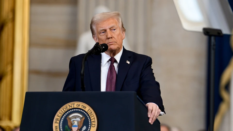 Trump’s Foreign Policy Turmoil: Venezuela Strategy, Greenland Threats, and Iran Warnings Shake Global Diplomacy